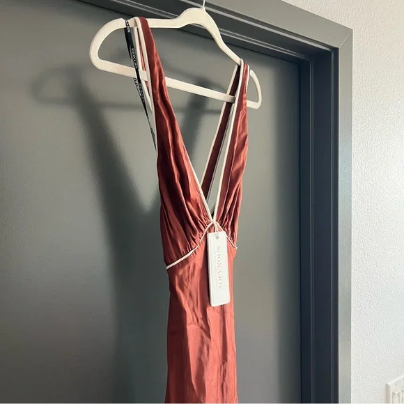 Shona Joy Belkis Contrast Plunged Cross Back Maxi Dress Size 4 NEW! With tags! - Picture 6 of 16